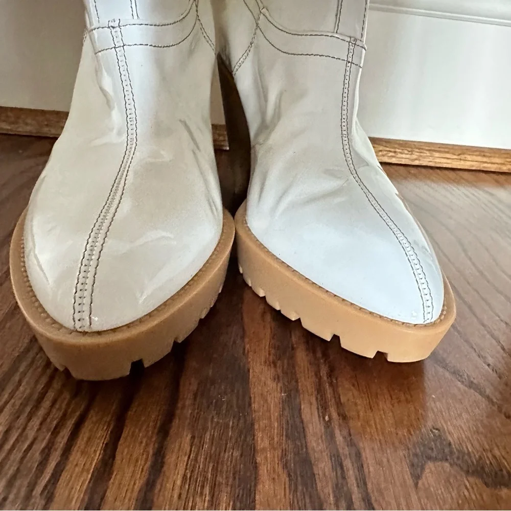 MAISON MARGIELA Patent Leather Boots🌸